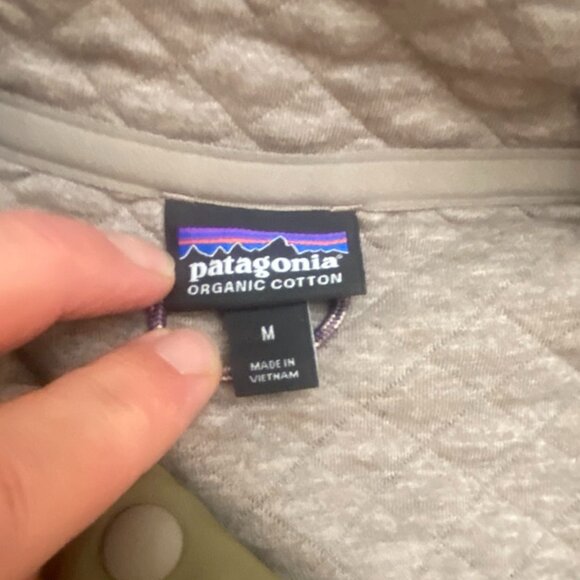 Patagonia Women's Organic Cotton Quilt Snap-T Pullover - Medium - Picture 4 of 8